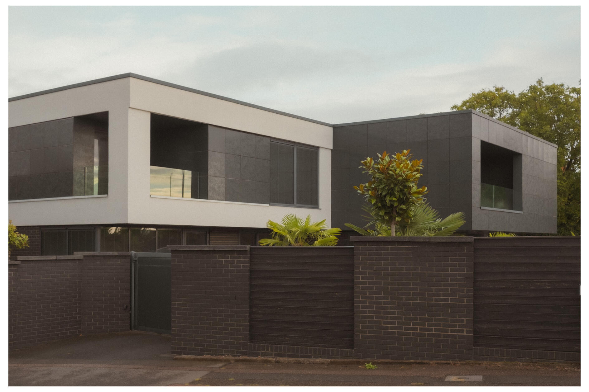 Modern build 2 Modern build 2